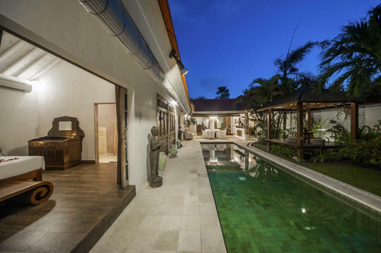 Coco Poco Villa Seminyak 외부 사진