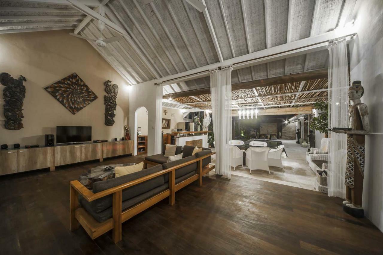 Coco Poco Villa Seminyak 외부 사진
